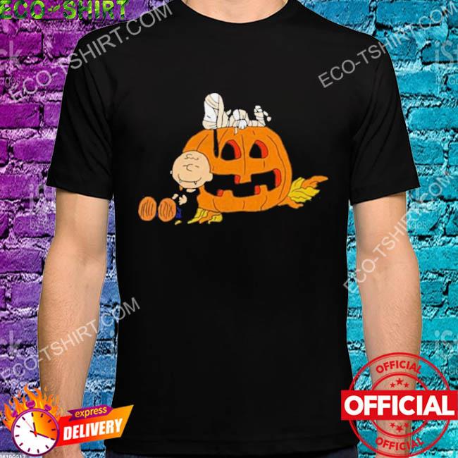 Charlie Brown And Snoopy Watching New York Giants Halloween 2022 shirt,  hoodie, sweater, long sleeve and tank top